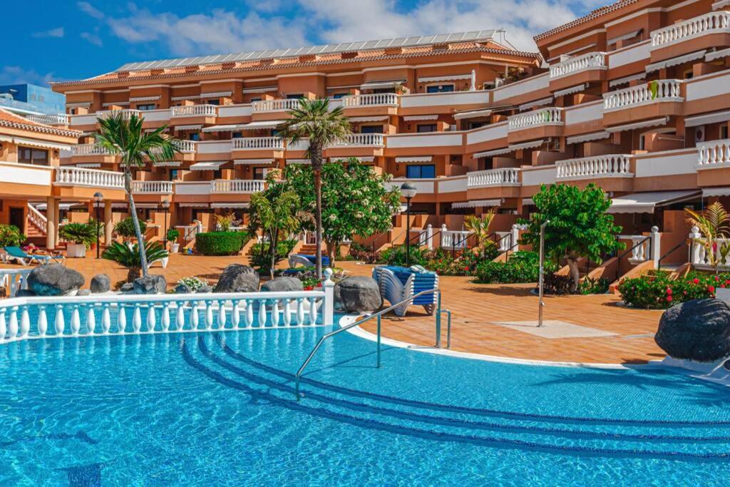 Tenerife Royal Gardens One Bedroom Apartment Playa de las Americas  Bagian luar foto